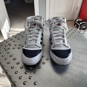 Men's platform sneakers